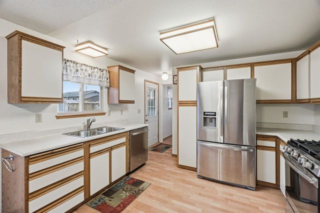 4306 N Keller Rd, Spokane Valley, WA 99216