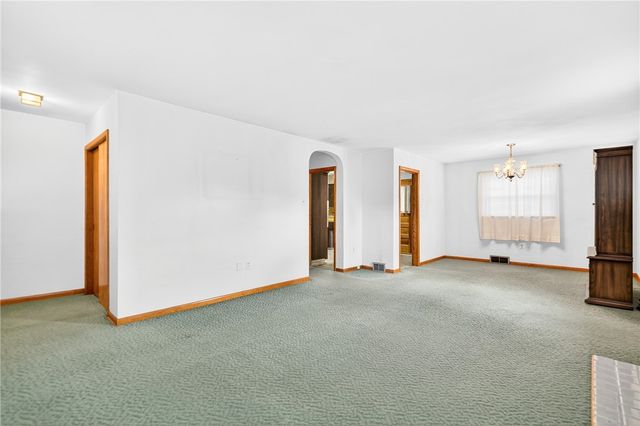 100 Craig St, Findlay Twp, PA 15126