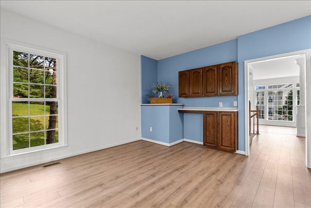 671 BURNSIDE TER SE, Leesburg, VA 20175