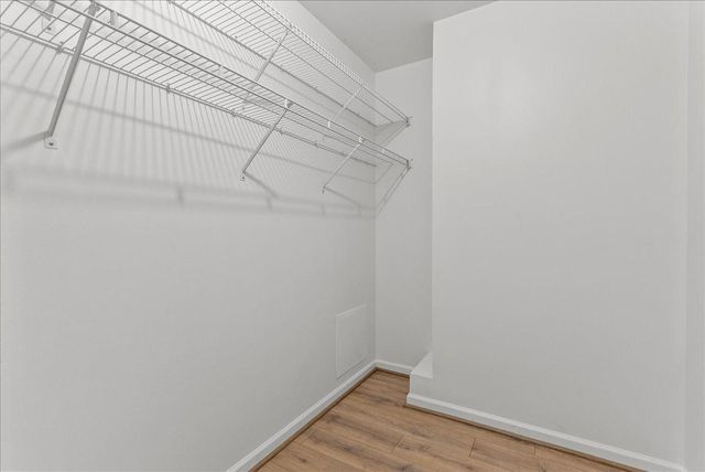 671 BURNSIDE TER SE, Leesburg, VA 20175