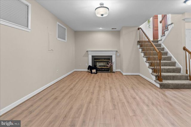 671 BURNSIDE TER SE, Leesburg, VA 20175