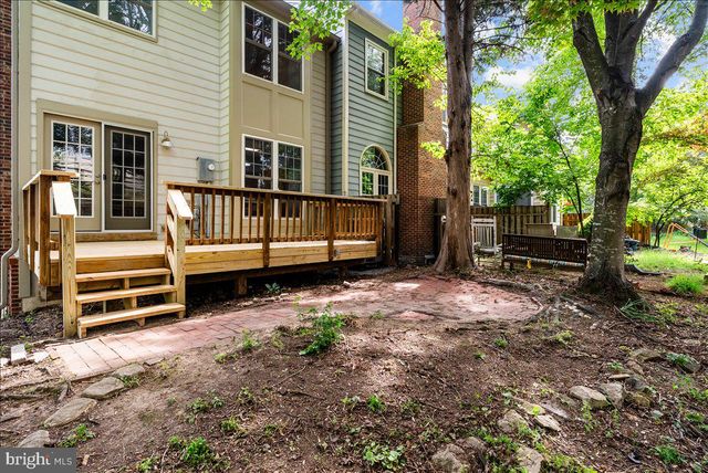 671 BURNSIDE TER SE, Leesburg, VA 20175