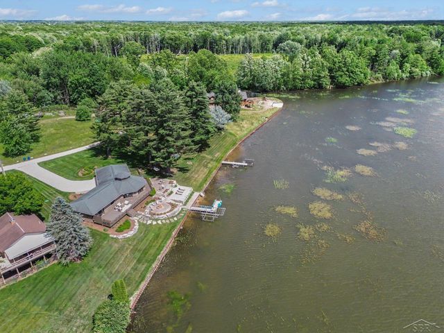 4991 N Pointe Drive, Edenville Twp, MI 48657