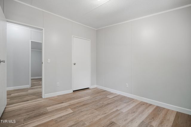 117 Wb Yeats Drive, Johnson City, TN 37604