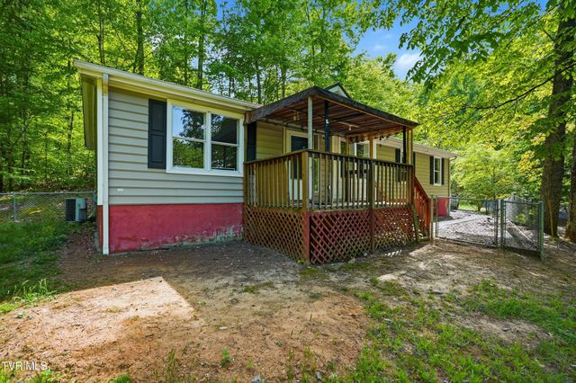 117 Wb Yeats Drive, Johnson City, TN 37604