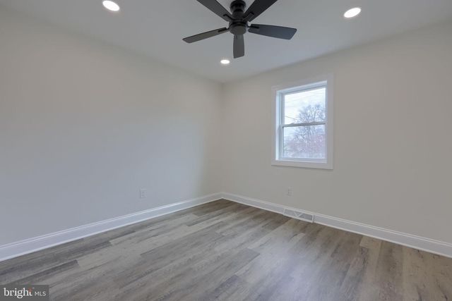 310 KENDALE RD, Red Lion, PA 17356