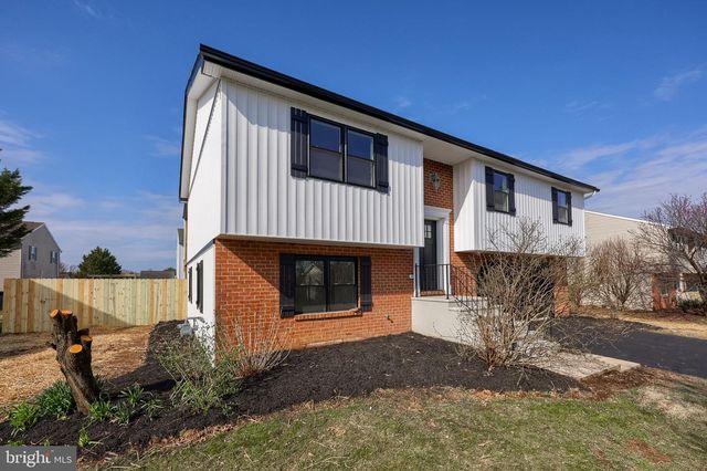 310 KENDALE RD, Red Lion, PA 17356