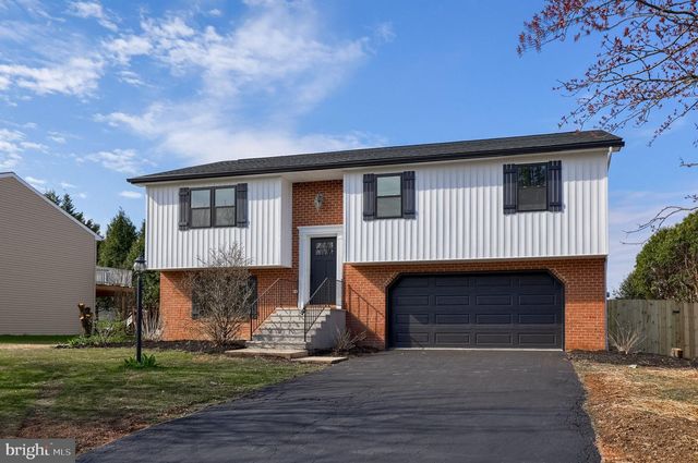 310 KENDALE RD, Red Lion, PA 17356