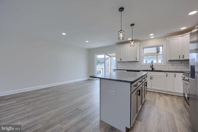 310 KENDALE RD, Red Lion, PA 17356