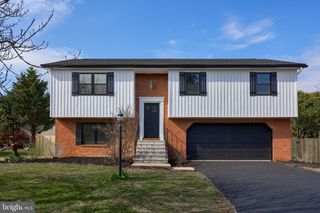 310 KENDALE RD, Red Lion, PA 17356