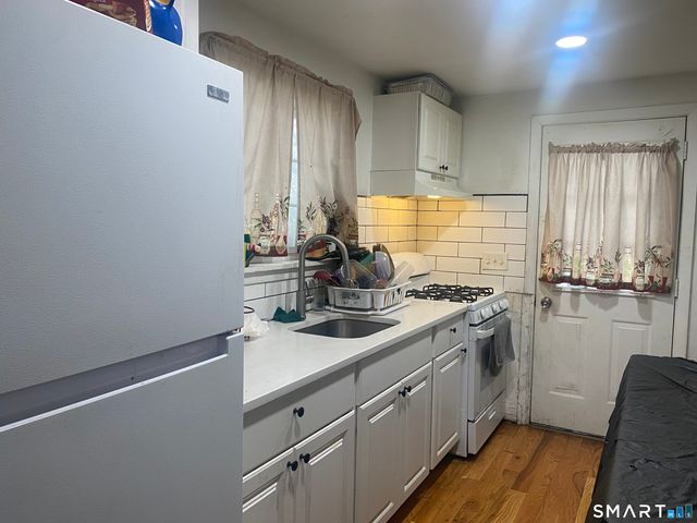 341 Mill Rock Road 341, Hamden, CT 06517