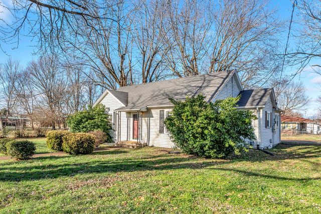 404 Gibson St, Portland, TN 37148