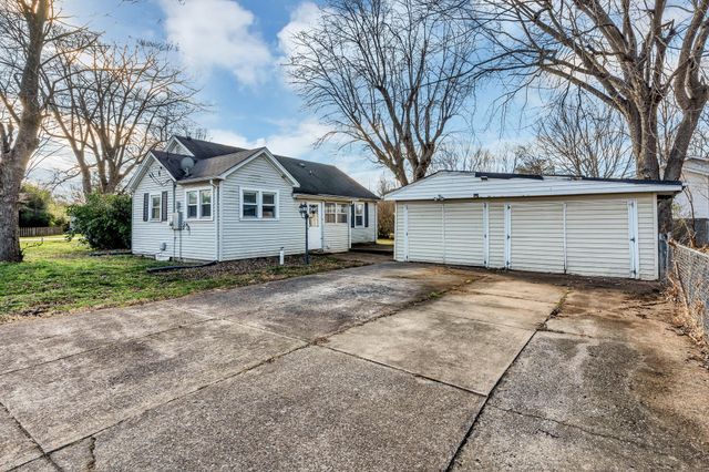 404 Gibson St, Portland, TN 37148
