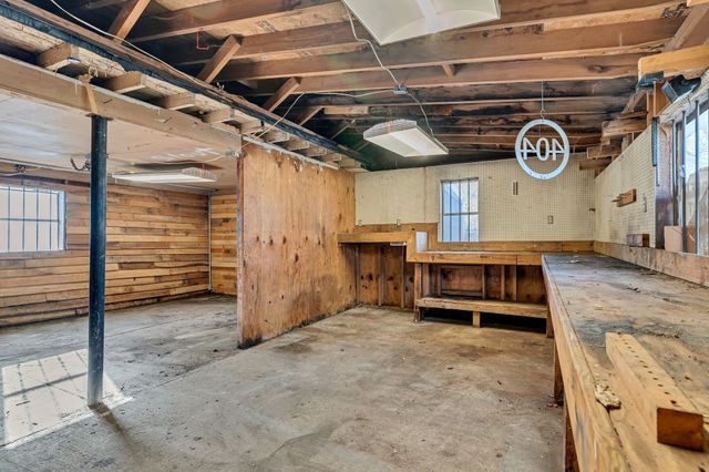 404 Gibson St, Portland, TN 37148