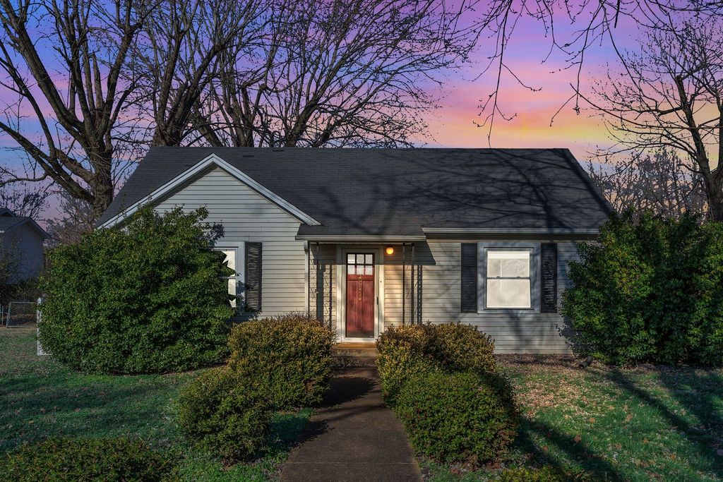 404 Gibson St, Portland, TN 37148