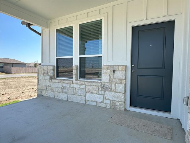 375 Porter Country PKWY, Buda, TX 78610