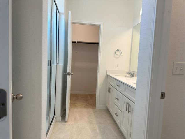 375 Porter Country PKWY, Buda, TX 78610