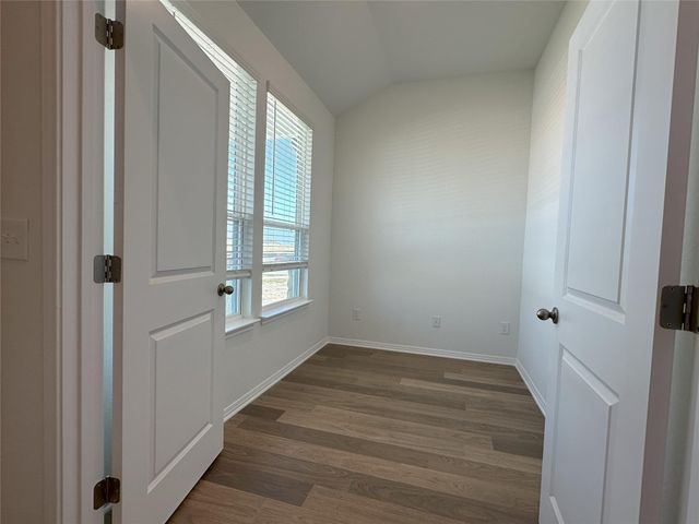 375 Porter Country PKWY, Buda, TX 78610