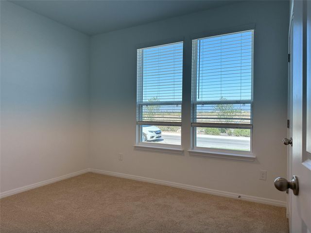 375 Porter Country PKWY, Buda, TX 78610