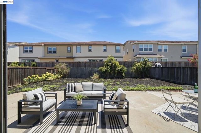 1132 Fabian Way, Hayward, CA 94544