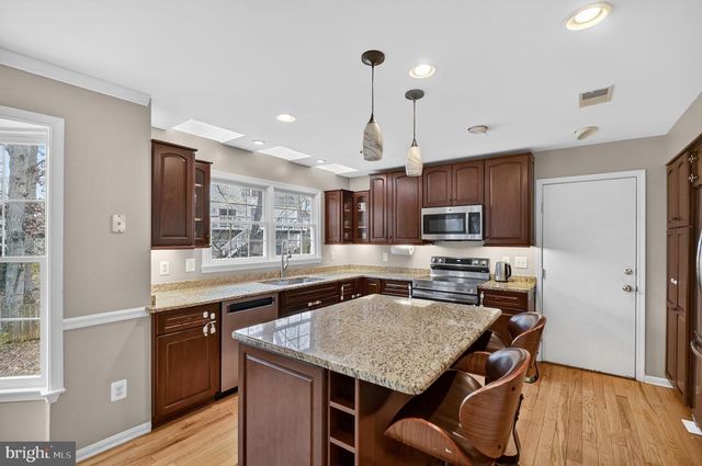 5428 STAPLES LN, Woodbridge, VA 22193