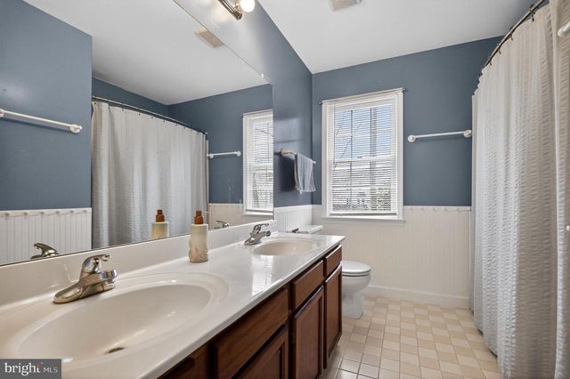 5428 STAPLES LN, Woodbridge, VA 22193