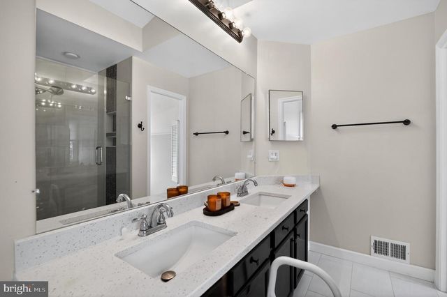 5428 STAPLES LN, Woodbridge, VA 22193