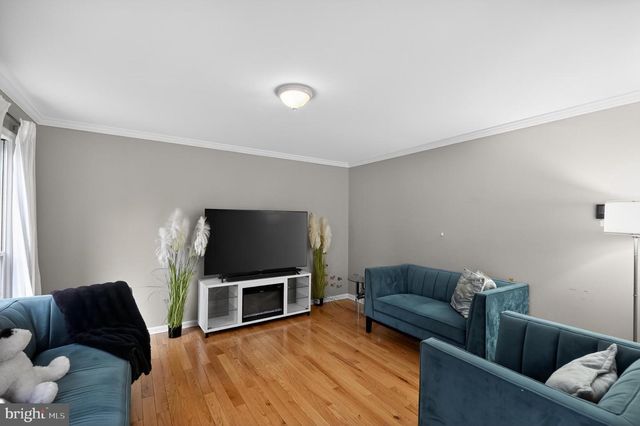 5428 STAPLES LN, Woodbridge, VA 22193