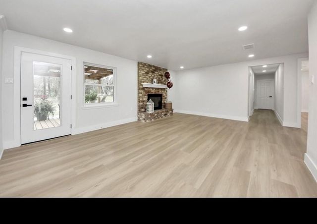 26206 Maplewood Drive, Spring, TX 77386