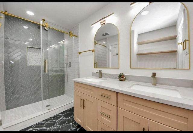 26206 Maplewood Drive, Spring, TX 77386