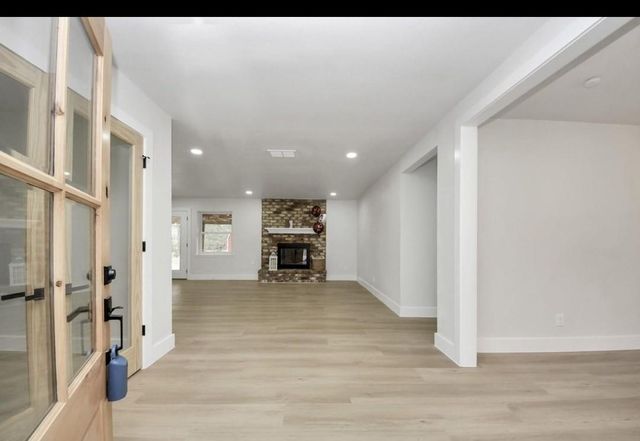 26206 Maplewood Drive, Spring, TX 77386