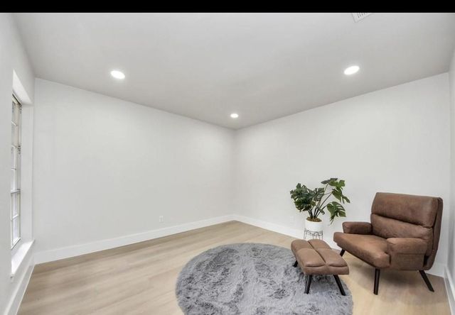 26206 Maplewood Drive, Spring, TX 77386