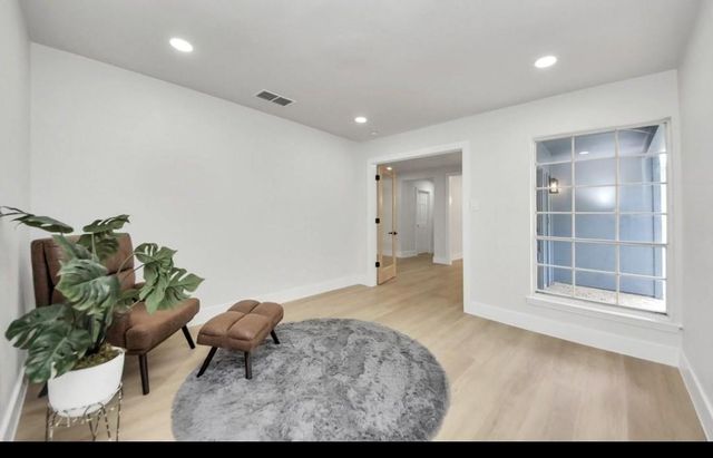 26206 Maplewood Drive, Spring, TX 77386