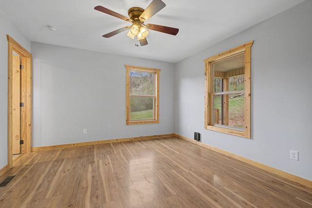 3411 Carter Branch Rd, Hartsville, TN 37074