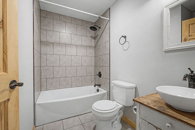 3411 Carter Branch Rd, Hartsville, TN 37074