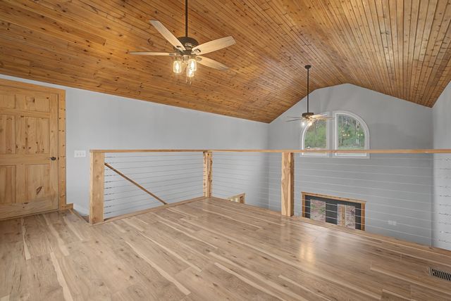 3411 Carter Branch Rd, Hartsville, TN 37074