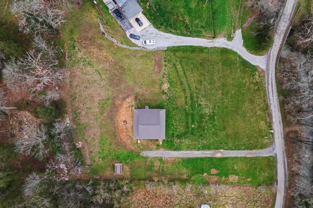 3411 Carter Branch Rd, Hartsville, TN 37074