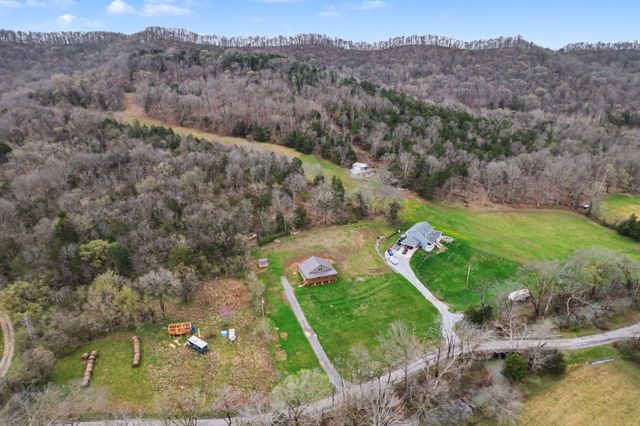 3411 Carter Branch Rd, Hartsville, TN 37074