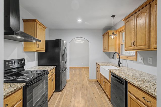 3411 Carter Branch Rd, Hartsville, TN 37074