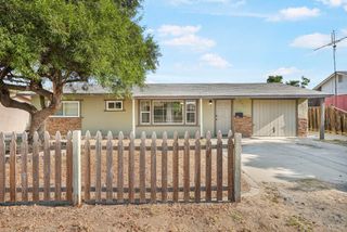 708 E Myrtle Street, Hanford, CA 93230