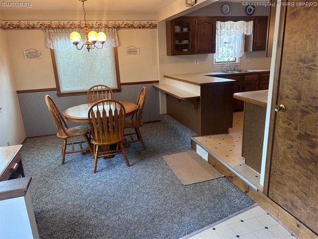 435 N Oak Street, Fenton, MI 48430