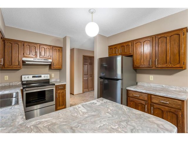 615 High Ridge Road, River Falls, WI 54022