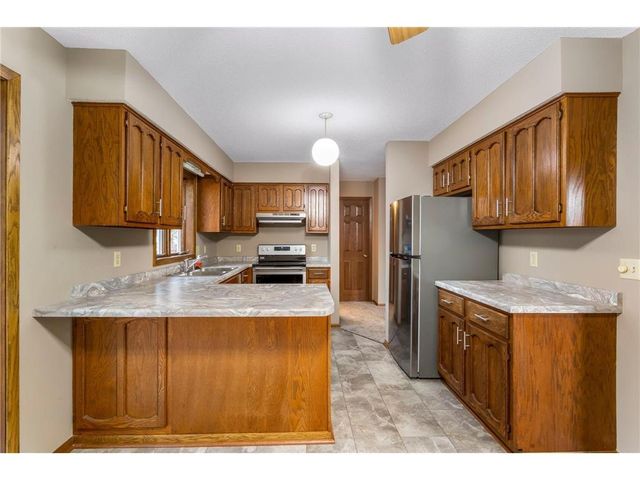 615 High Ridge Road, River Falls, WI 54022