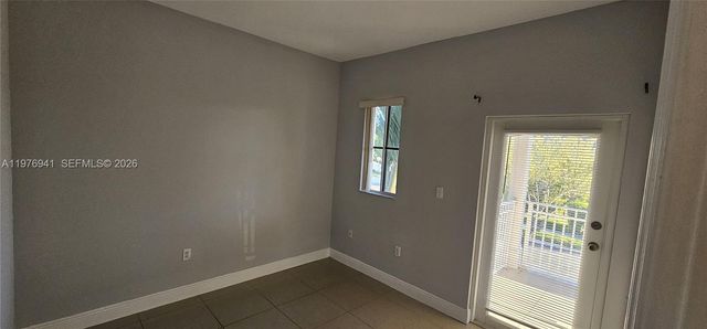 3389 NE 4th St, Homestead, FL 33033