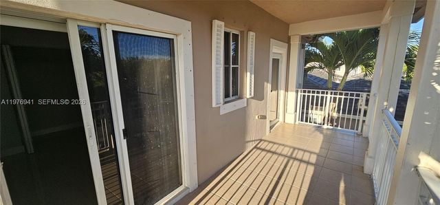 3389 NE 4th St, Homestead, FL 33033