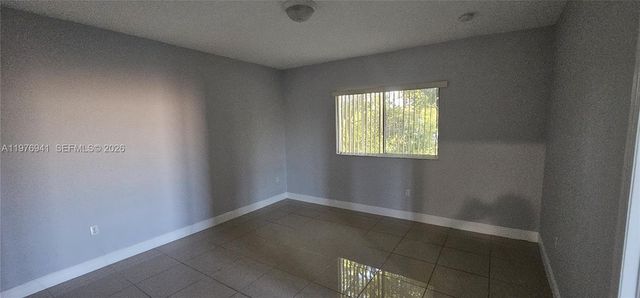 3389 NE 4th St, Homestead, FL 33033