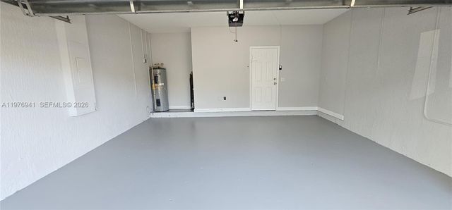 3389 NE 4th St, Homestead, FL 33033