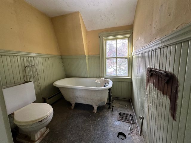 152 Acorn St, Marshfield, MA 02050