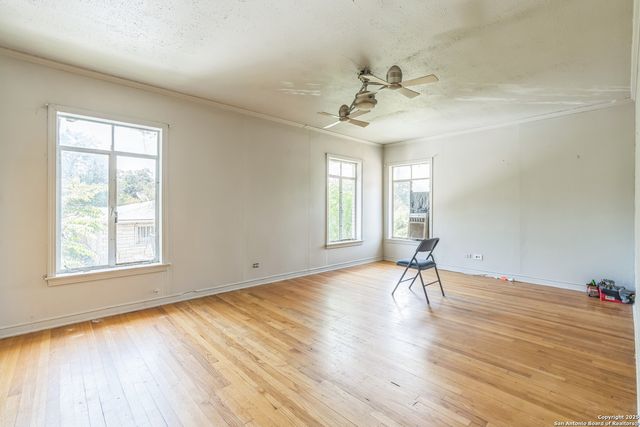 2362 W Gramercy Pl., San Antonio, TX 78201