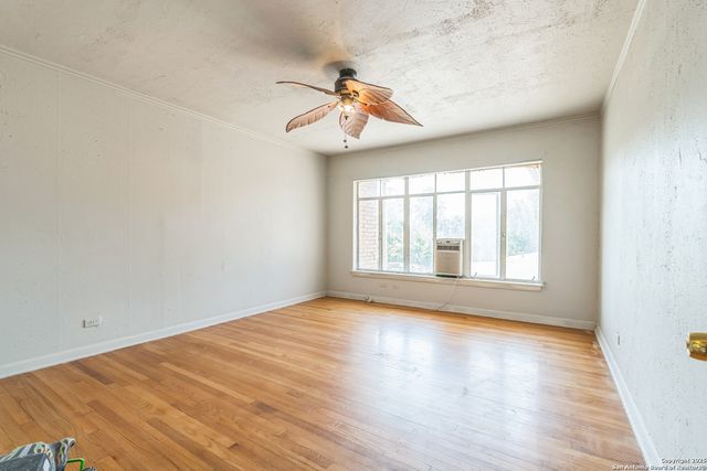 2362 W Gramercy Pl., San Antonio, TX 78201